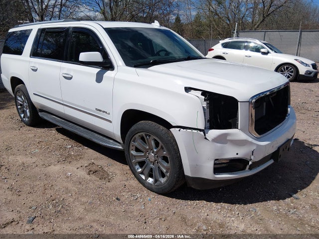 Salvage GMC Yukon Image