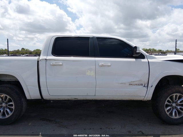 Ram 1500 Laramie  4x4 5'7 Box