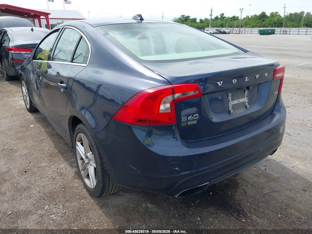 Volvo S60 T5 Platinum