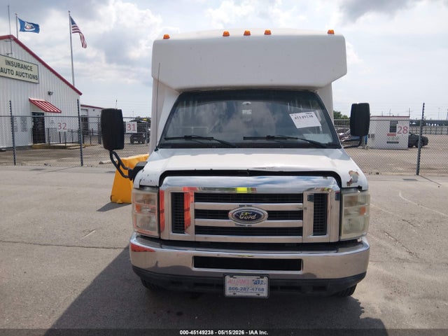Ford E-450
