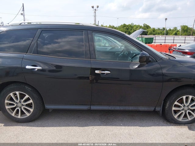 Nissan Pathfinder S