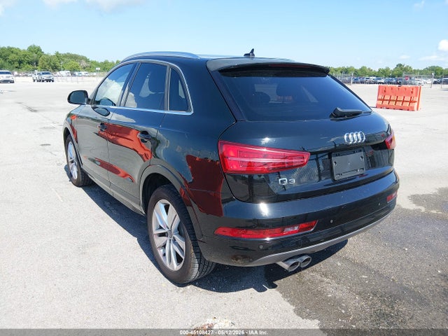 Audi Q3 2.0t Premium