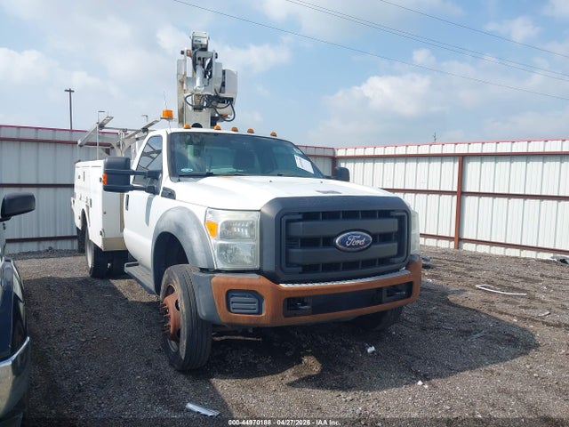 Salvage Ford F-450 Image