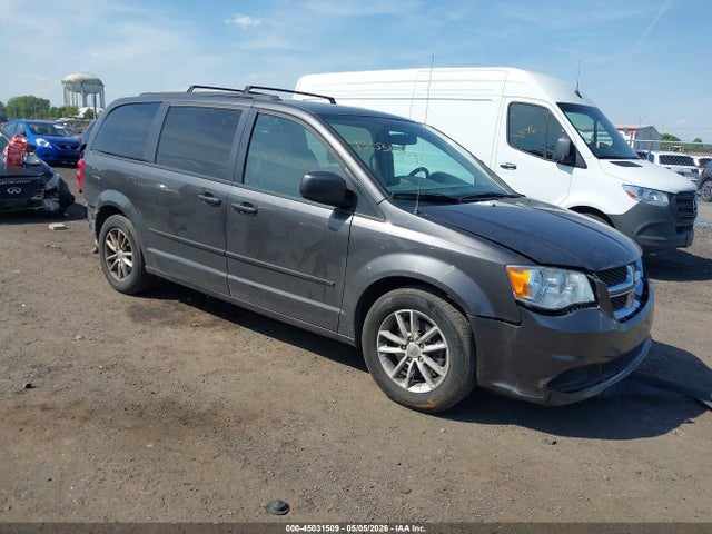 Salvage Dodge Grand Caravan Image