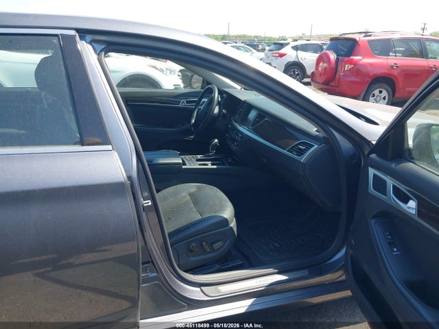 Hyundai Genesis 3.8