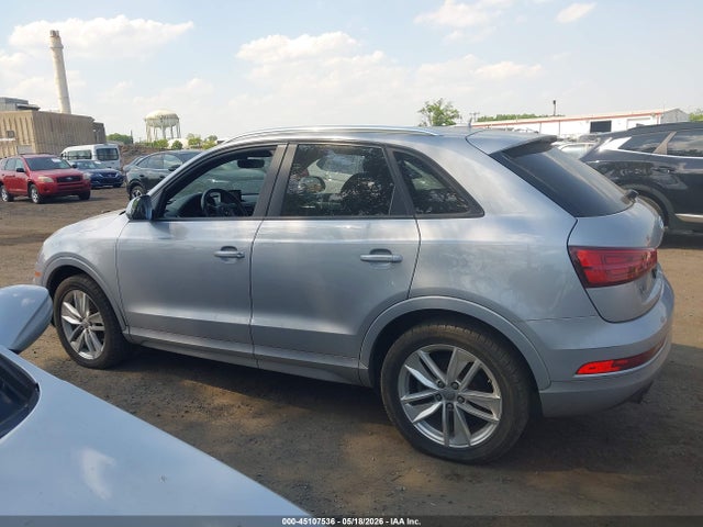 Audi Q3 2.0t Premium