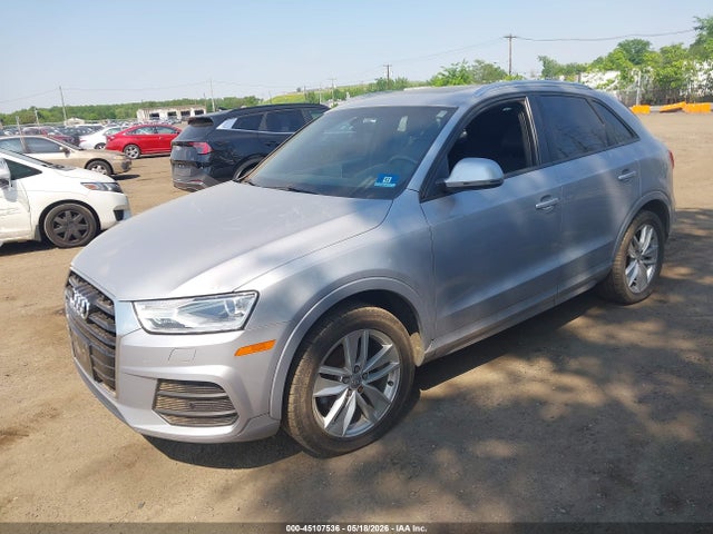 Audi Q3 2.0t Premium