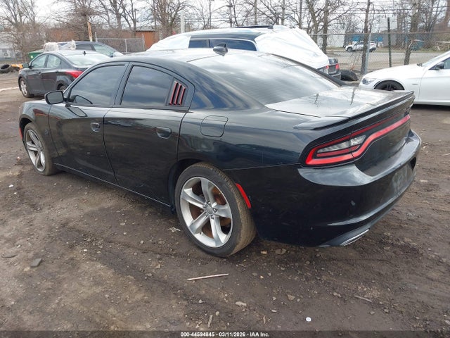 Dodge Charger Sxt