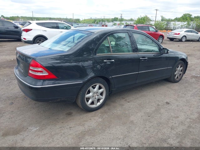 Mercedes-Benz C-Class Sport