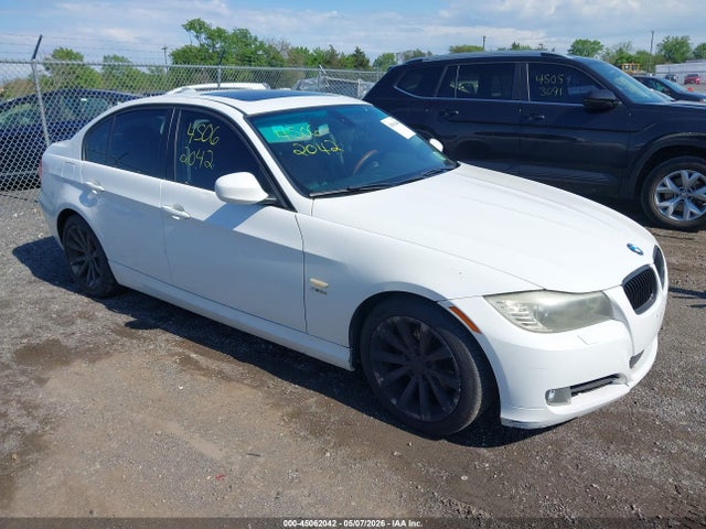 Salvage BMW 3 Series Image