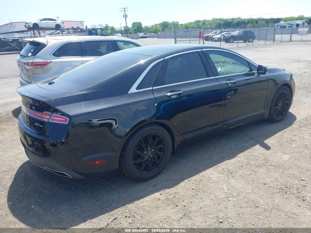 Lincoln MKZ Premiere