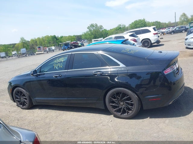 Lincoln MKZ Premiere