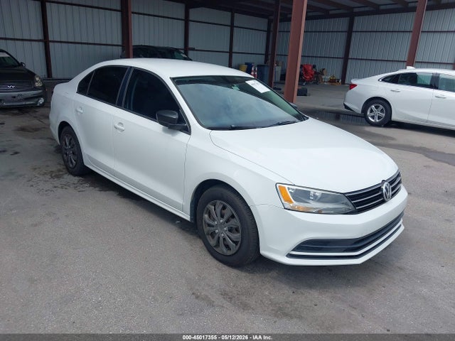 Salvage Volkswagen Jetta Image
