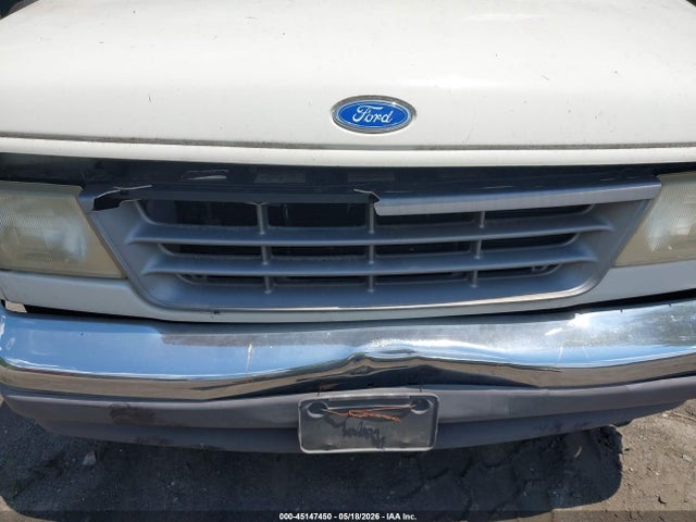 Ford Econoline E350 Super Duty