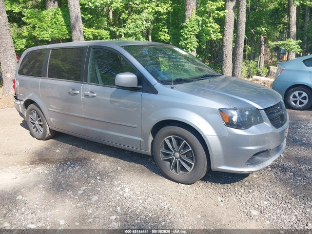 Salvage Dodge Grand Caravan Image