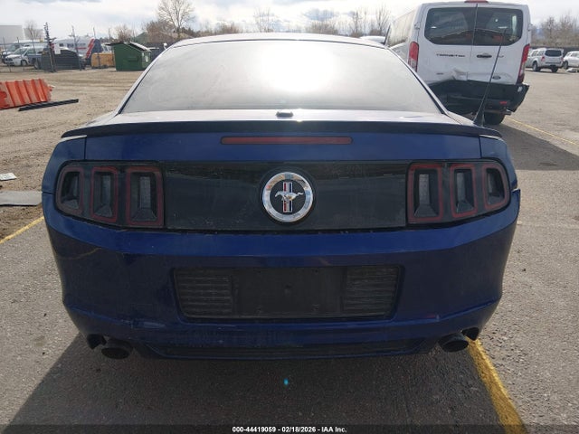 Ford Mustang V6 Premium
