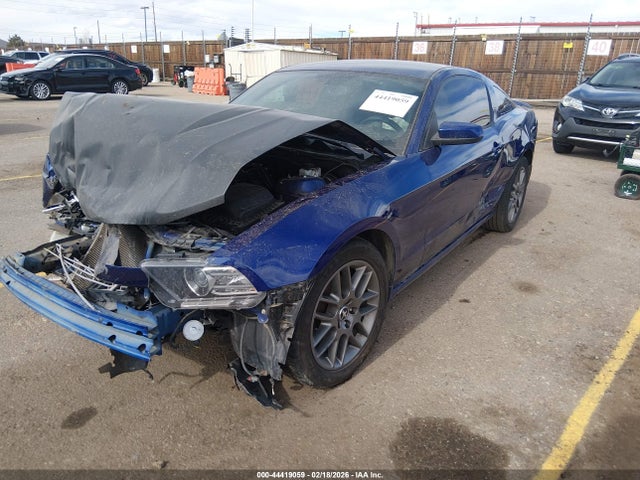 Ford Mustang V6 Premium