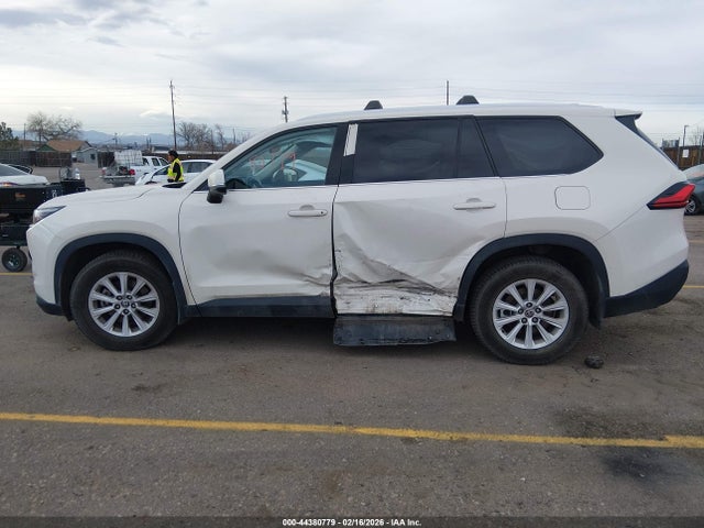 Toyota Grand Highlander Xle