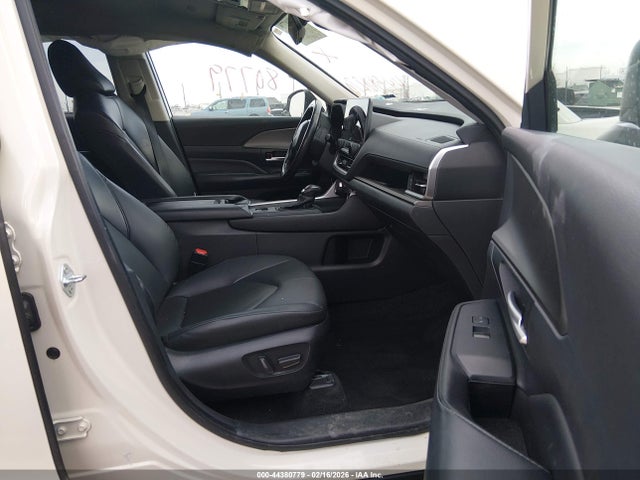 Toyota Grand Highlander Xle