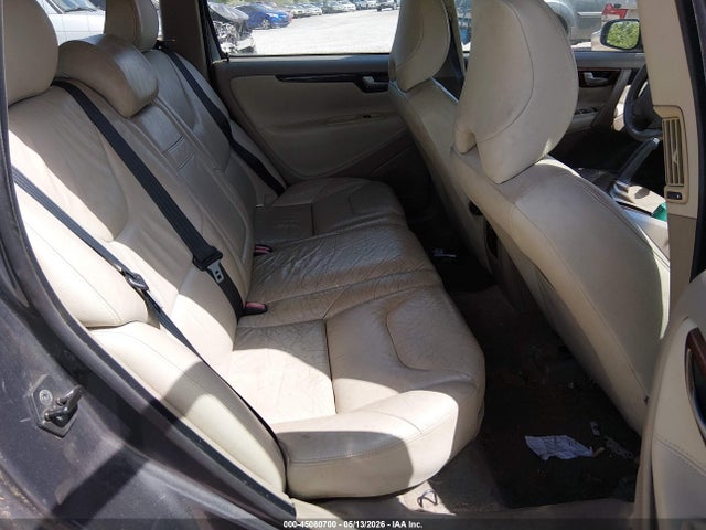 Volvo V70 2.5t