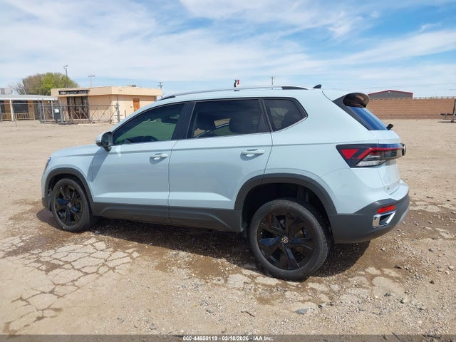 Volkswagen Taos 1.5t Se