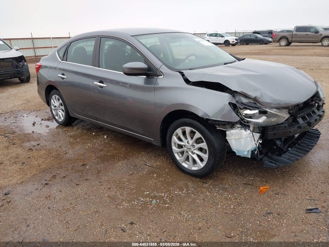 Salvage Nissan Sentra Image