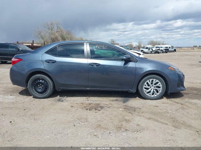 Toyota Corolla Le