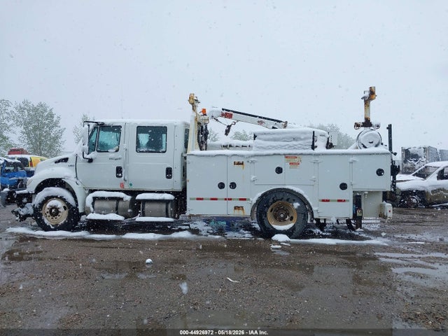 International 4000 4400