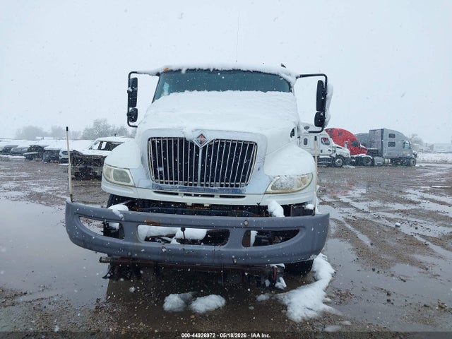 International 4000 4400
