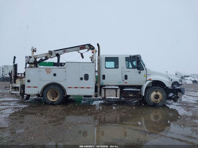 International 4000 4400