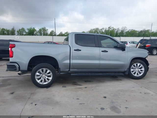 Chevrolet Silverado 1500 2wd  Short Bed Custom