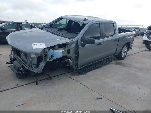 Chevrolet Silverado 1500 2wd  Short Bed Custom