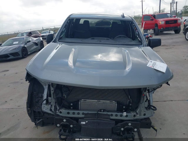 Chevrolet Silverado 1500 2wd  Short Bed Custom