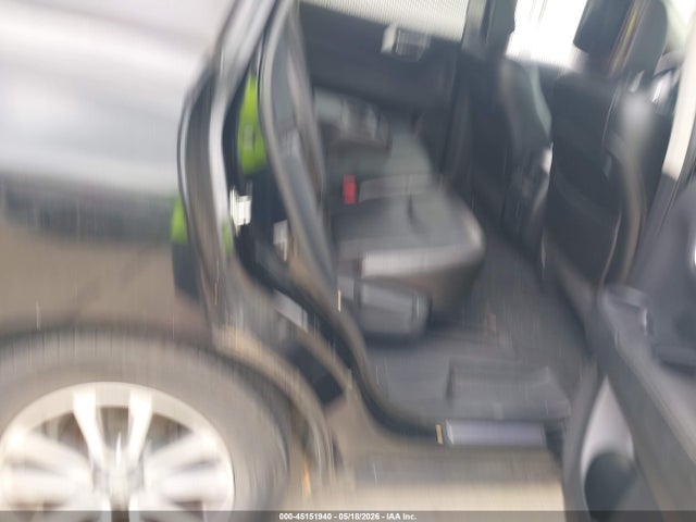 Nissan Pathfinder Sl