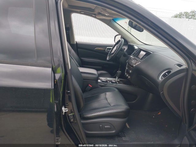 Nissan Pathfinder Sl