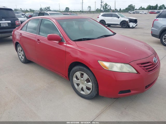 Salvage Toyota Camry Image