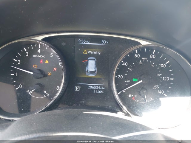 Nissan Rogue S