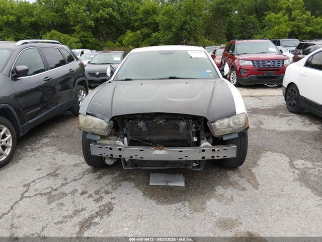 Dodge Charger Se