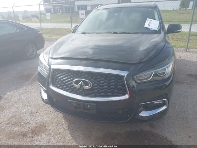 INFINITI Qx