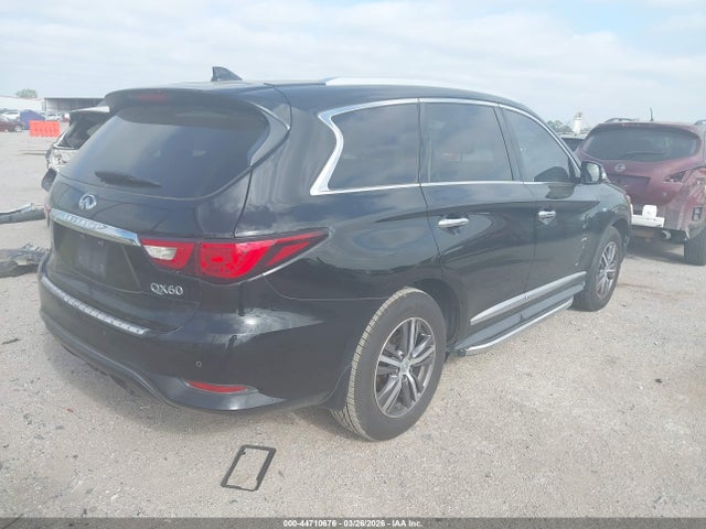 INFINITI Qx