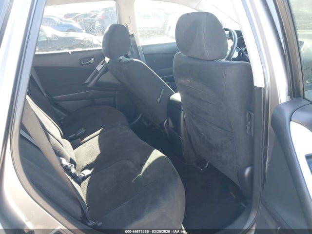 Nissan Murano S