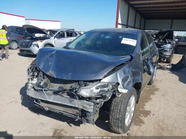 Nissan Murano S