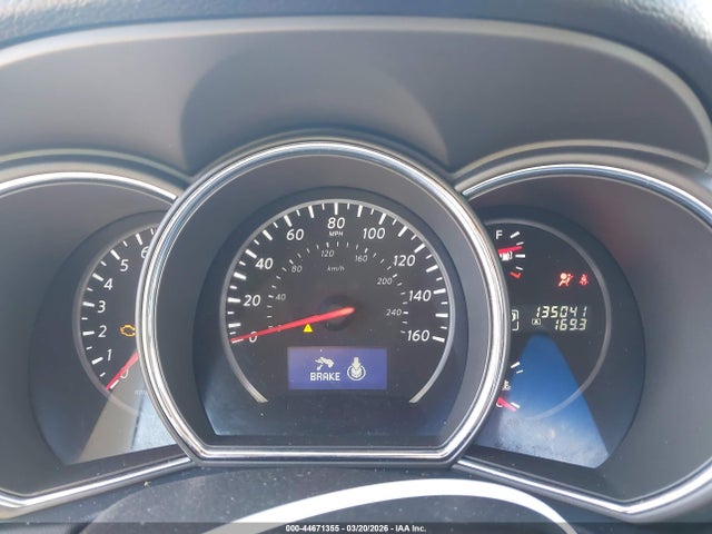 Nissan Murano S