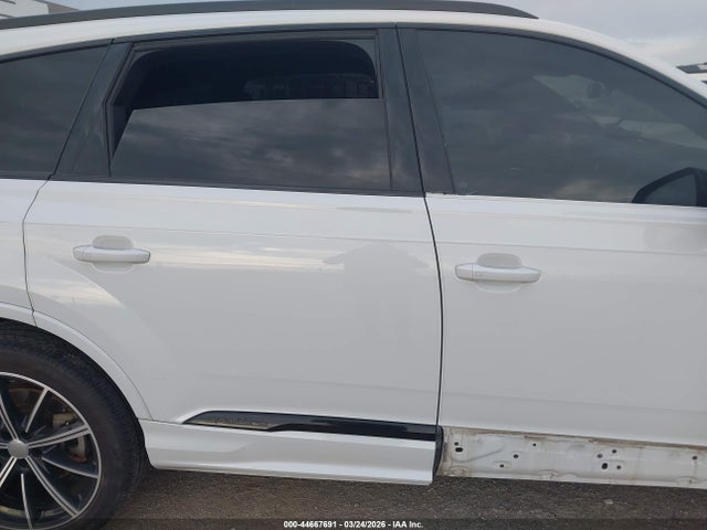 Audi Q7 Premium Plus 55 Tfsi Quattro Tiptronic
