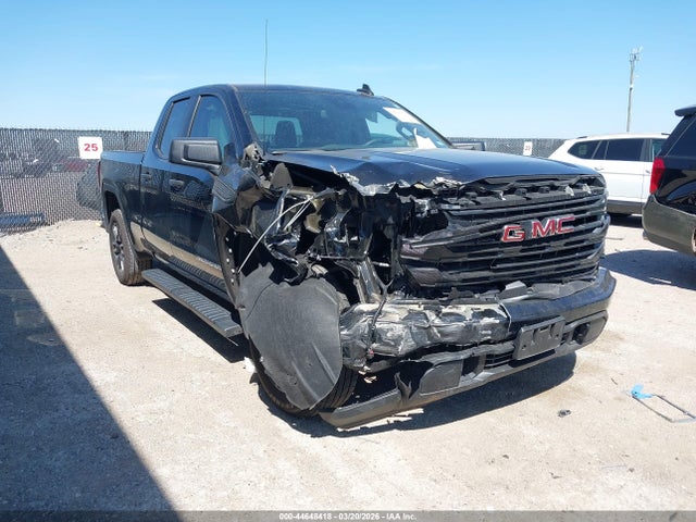 Salvage GMC Sierra 1500 Image