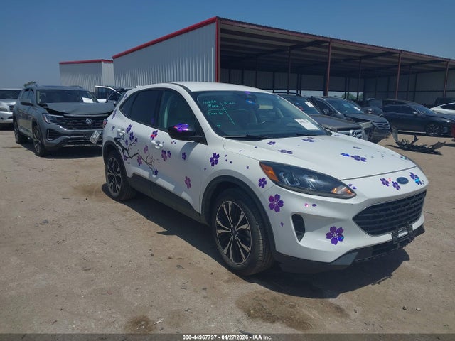 Salvage Ford Escape Image