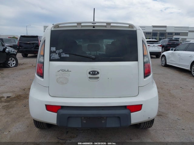 Kia Soul +