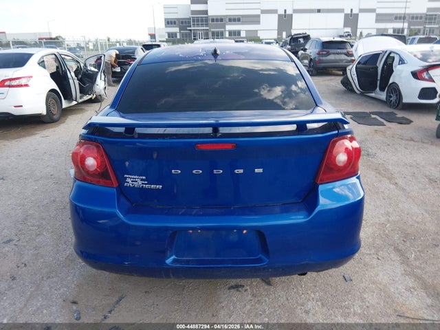 Dodge Avenger Se