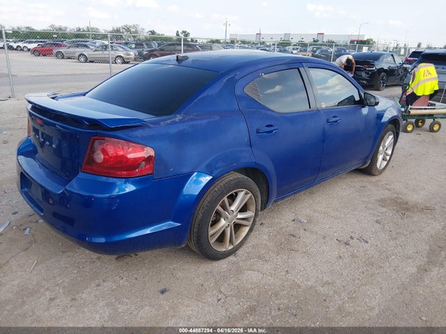 Dodge Avenger Se