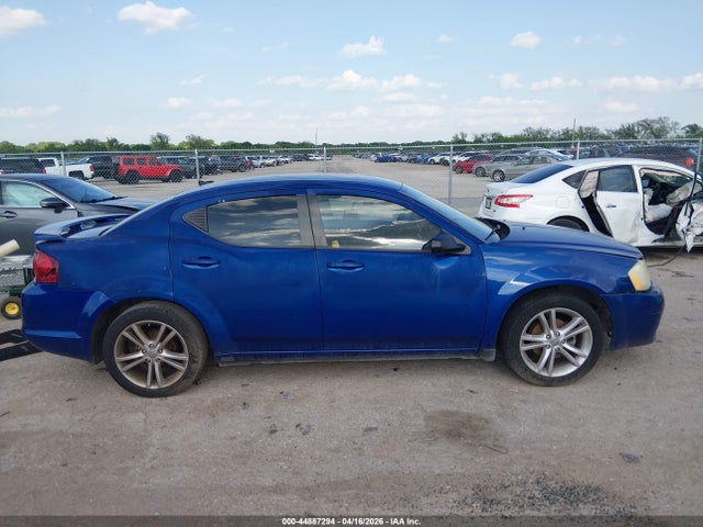 Dodge Avenger Se